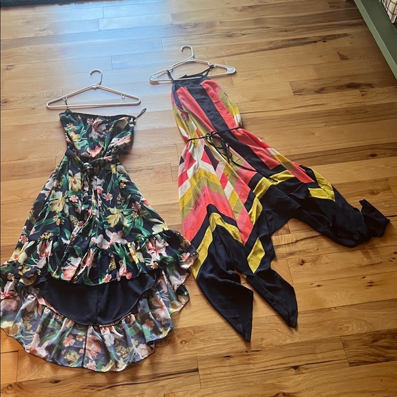 Lot of 2 Floral hi low strapless dress & Striped Multicolor center hi sides low - Picture 3 of 8